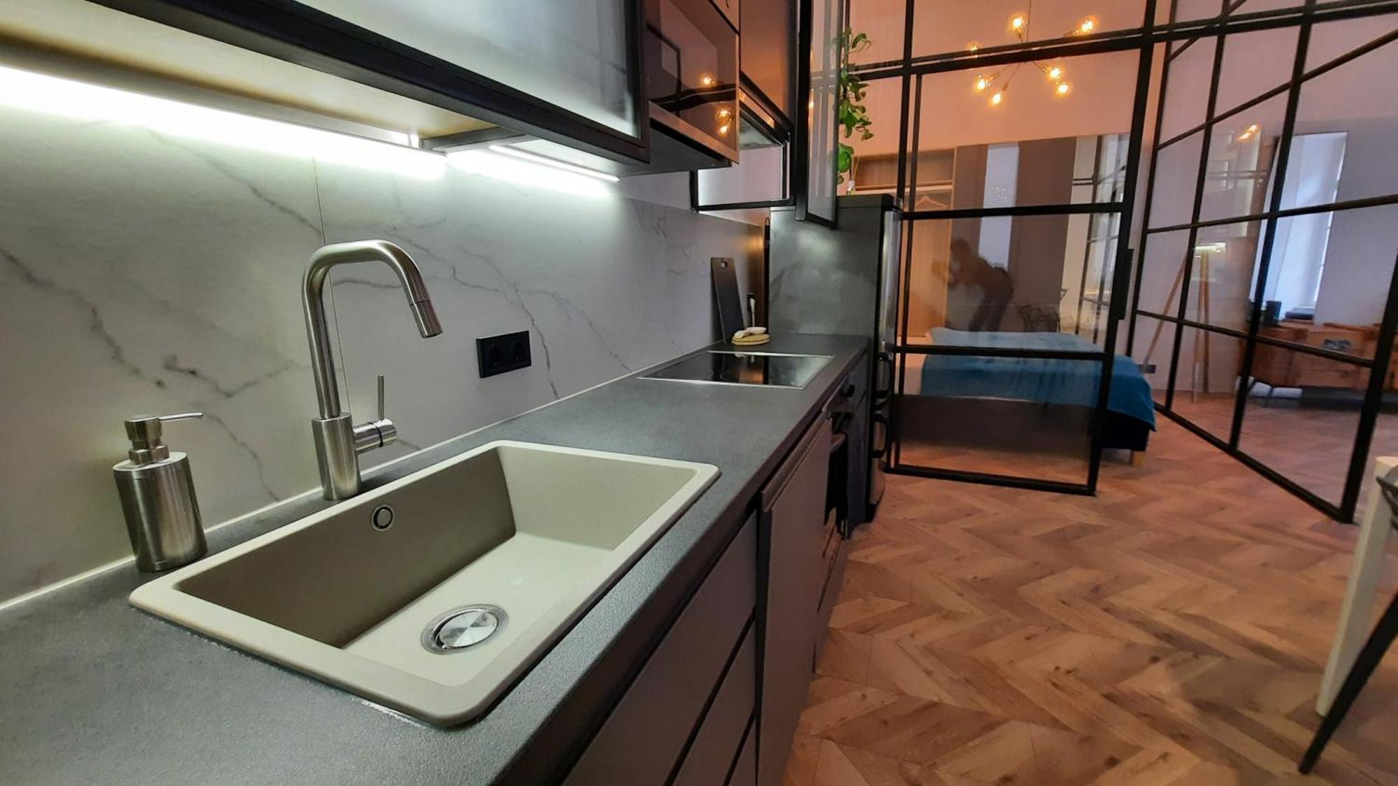 Deak Loft דירה בודפשט